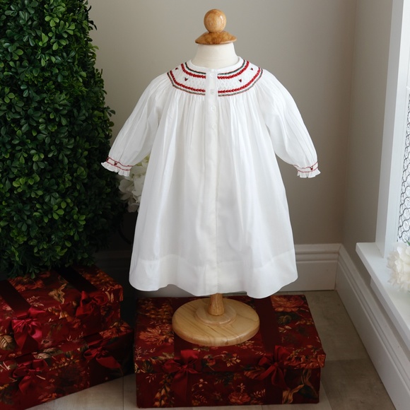 Strasburg Dress Smocked Long Sleeve Bishop White Red Holly Embroidery NWOT - Picture 5 of 6